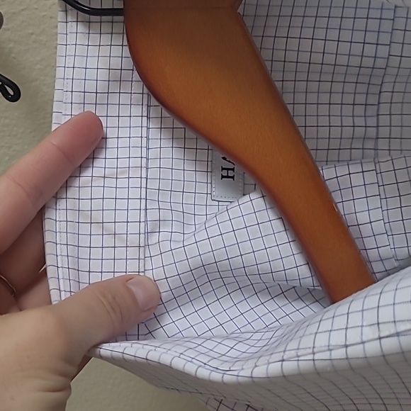 Haggar classic fit button down Men's size neck 17 - Picture 3 of 5